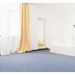 Neptun 3*