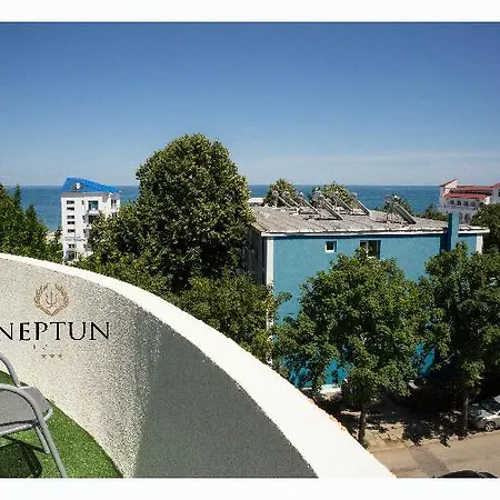 Neptun Hotel 3*